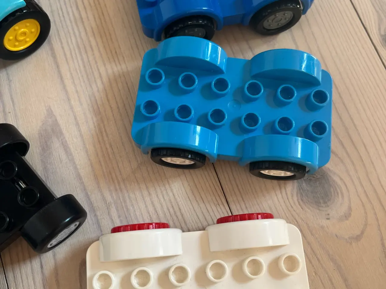 Billede 3 - Duplo biler