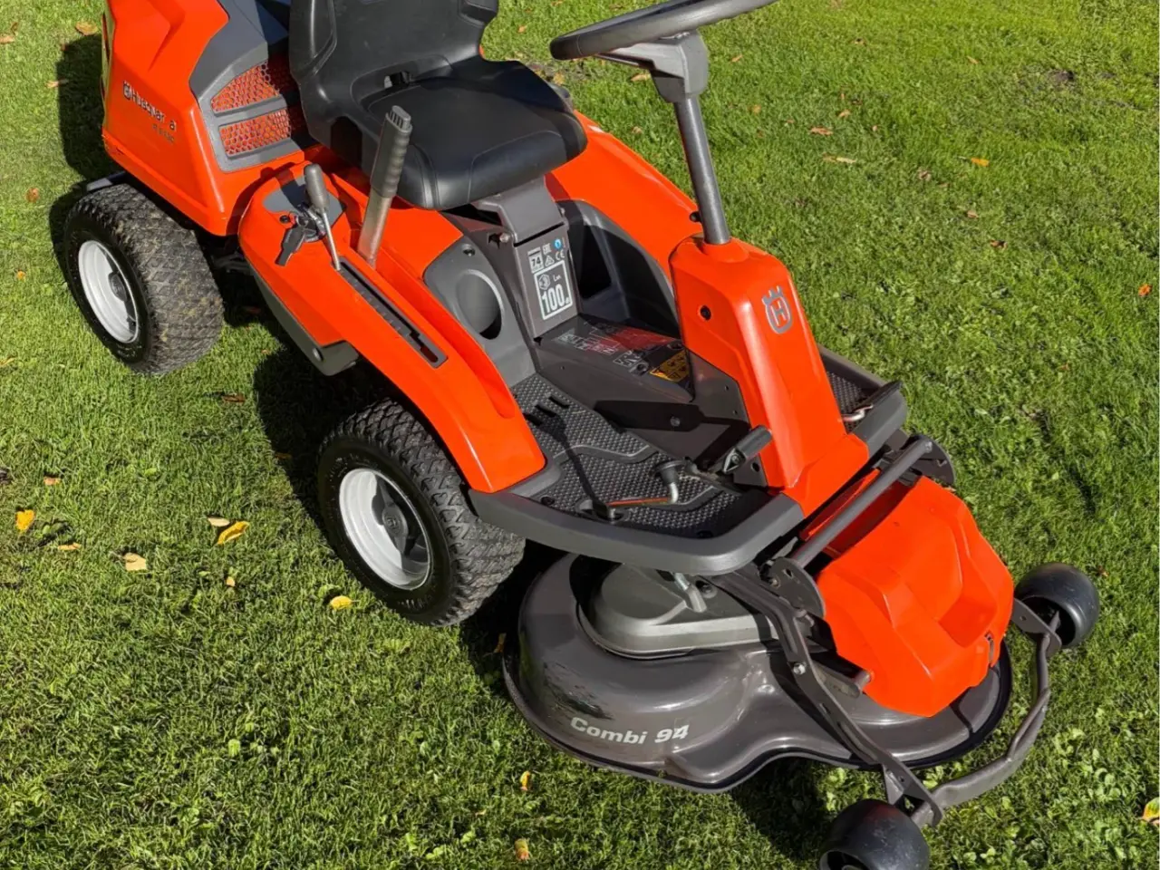 Billede 10 - Husqvarna R213C