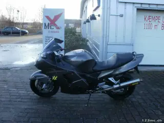 Honda CBR 1100 XX