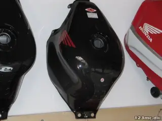 CBR 600 F4