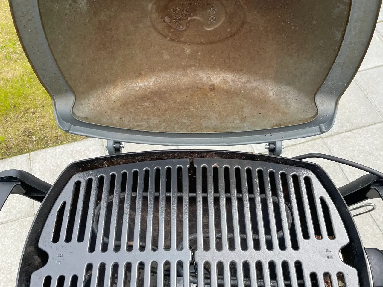 Billede 3 - Weber Q1400 elgrill med vogn og betræk