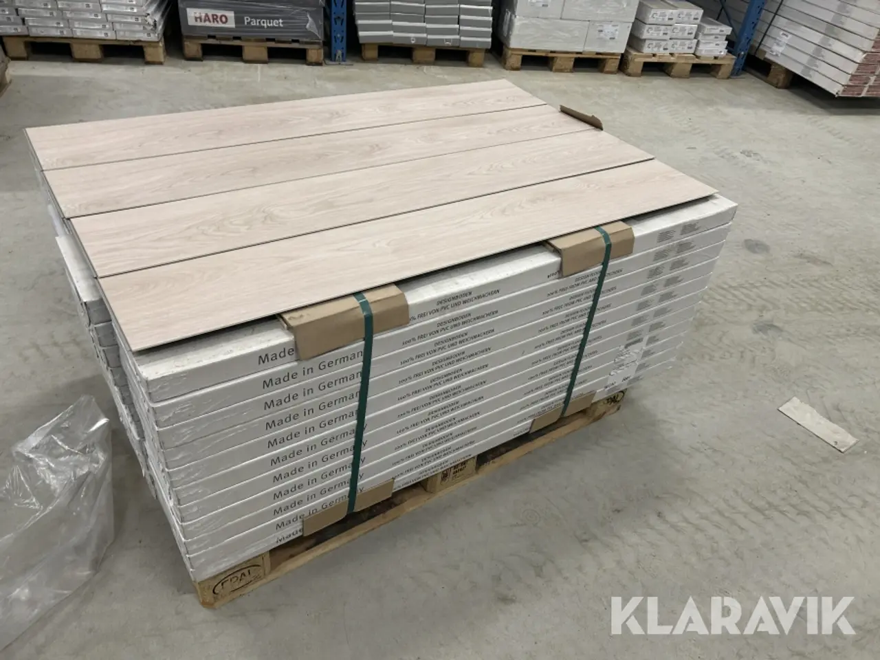 Billede 1 - Gulv Design Boden VE44 Eiche Kalmar cremehvid SPC-gulv cirka 115 m²
