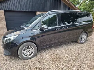 Mercedes EQV300  Avantgarde L Van