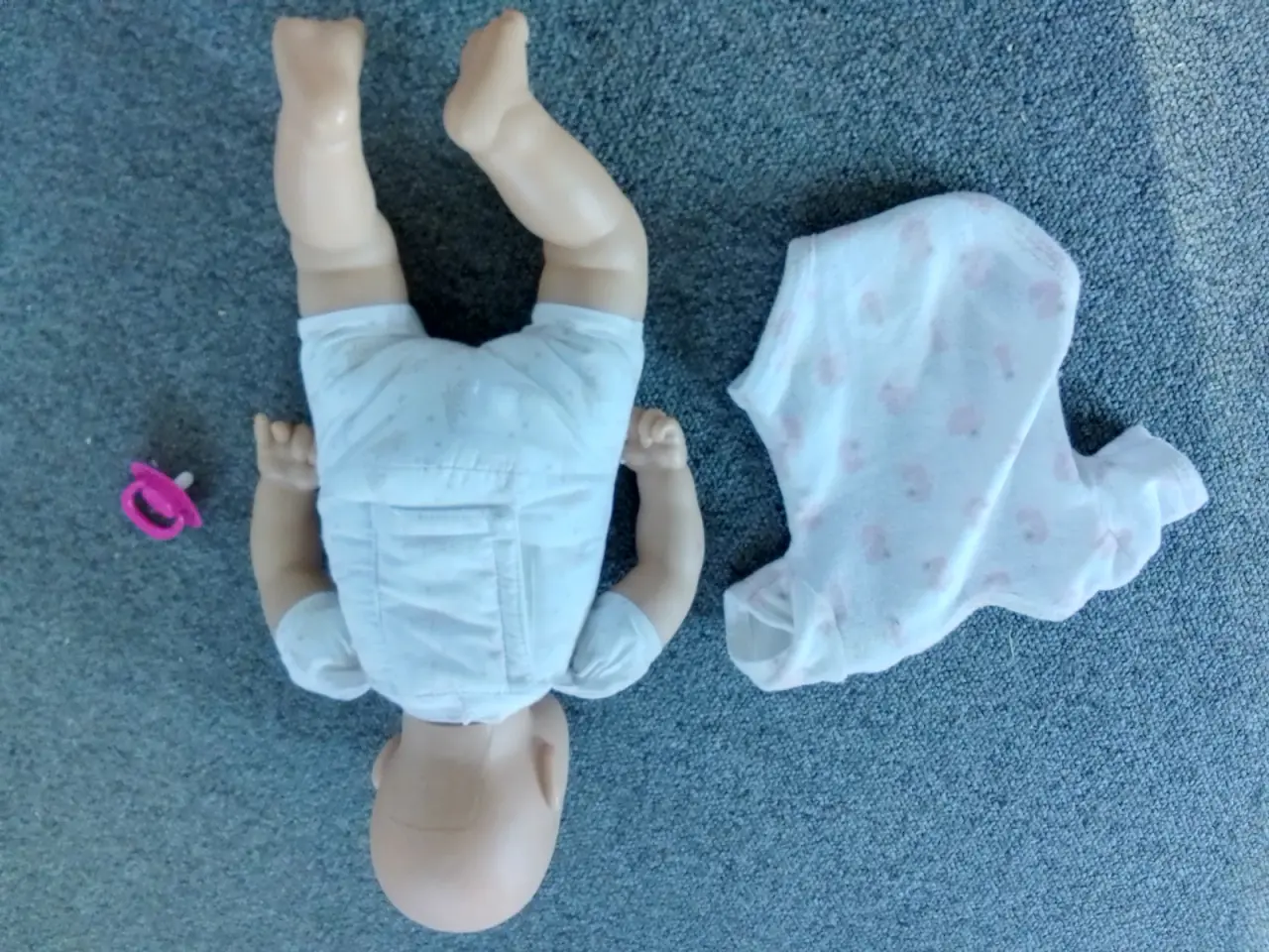 Billede 2 - Baby born dukke 
