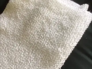 Baby tæppe.Håndstrikket