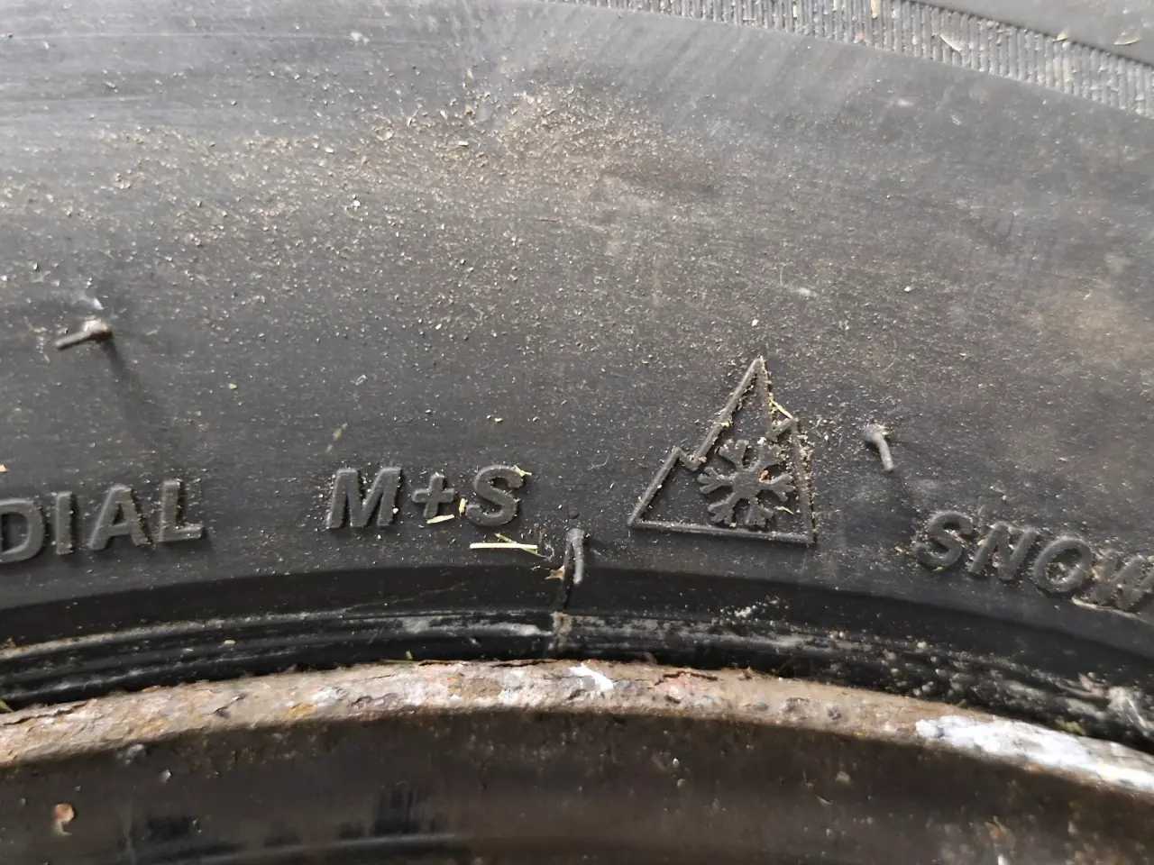 Billede 3 - Vinterdæk Bridgestone