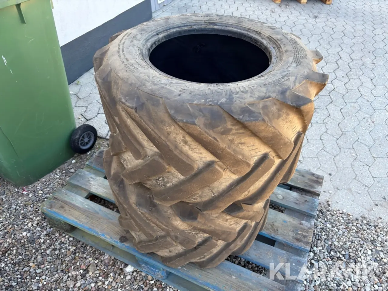 Billede 1 - Dæk Starco Dumper II - 2 styk