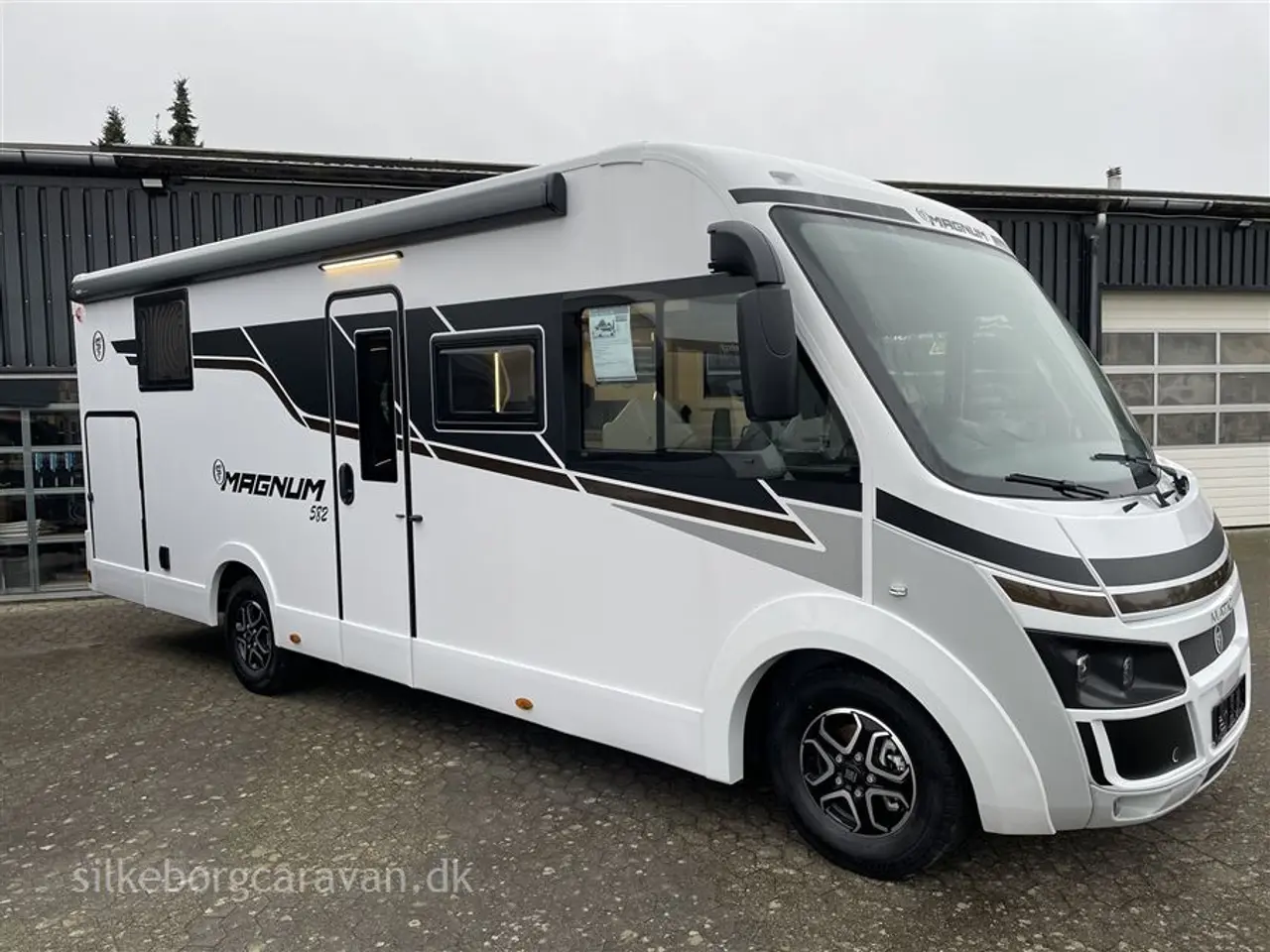 Billede 1 - 2027 - Elnagh Magnum 582