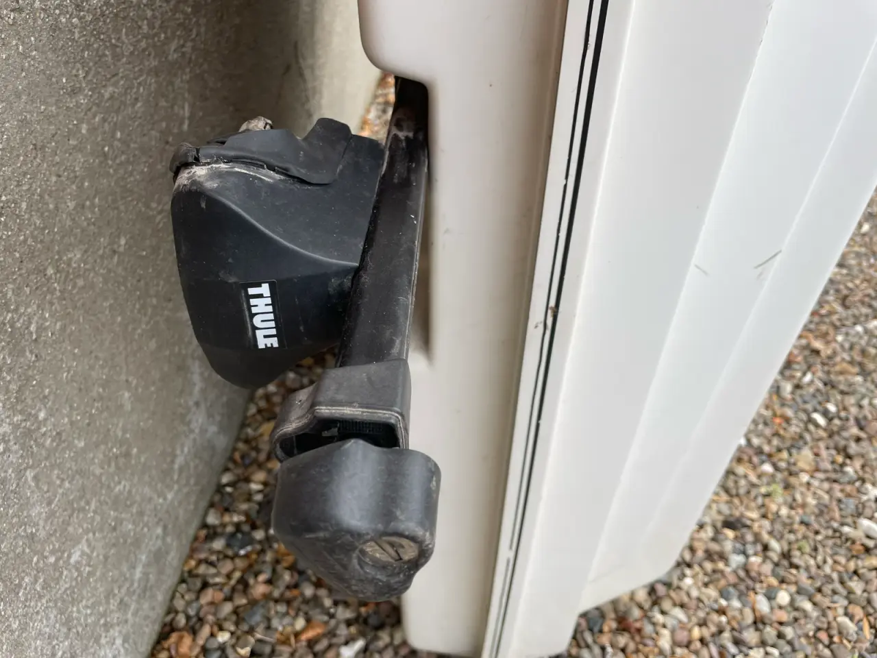 Billede 4 - Biltema tagboks med Thule beslag