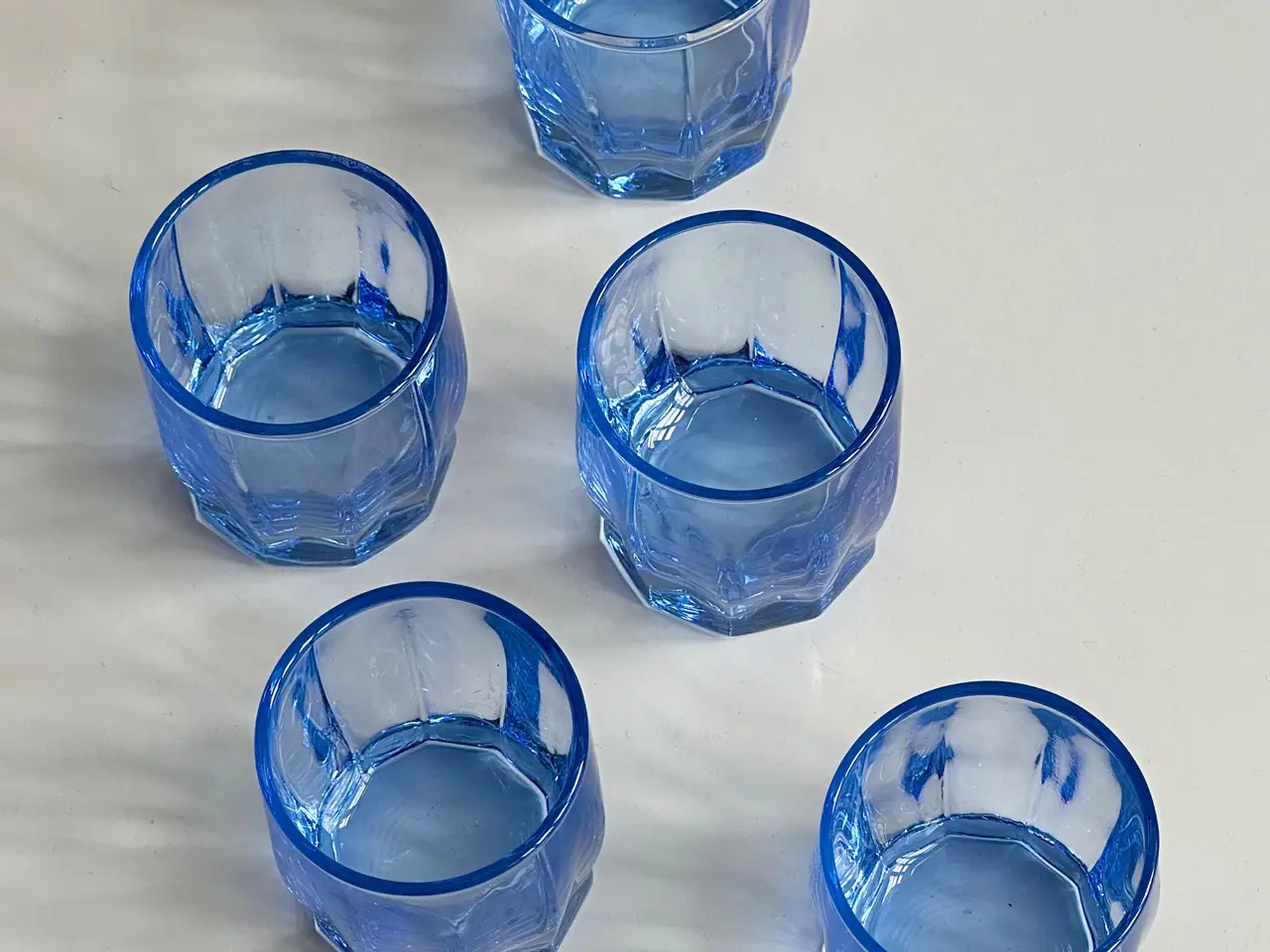 Billede 6 - Lyseblå glas, 5 stk samlet