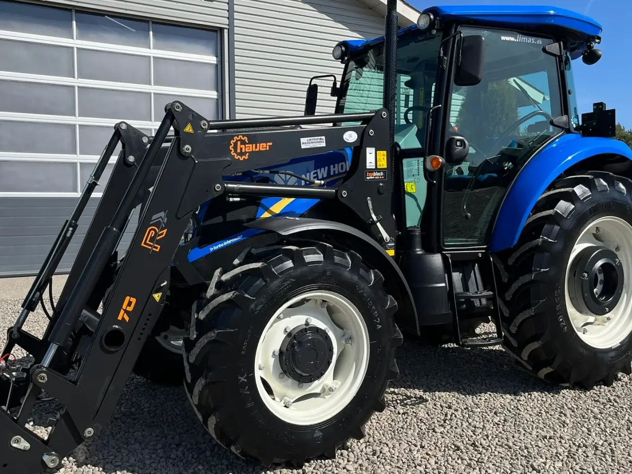 Billede 13 - New Holland TD5.75 Med frontlæsser med parallelføring, 3die funktion, euro-skifte