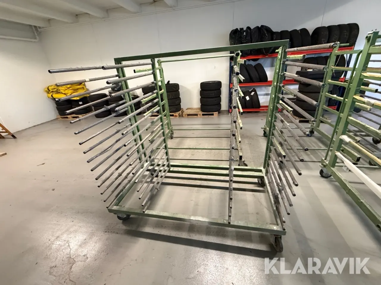 Billede 10 - Transport/tørrevogn 5 styk blandet størrelser.
