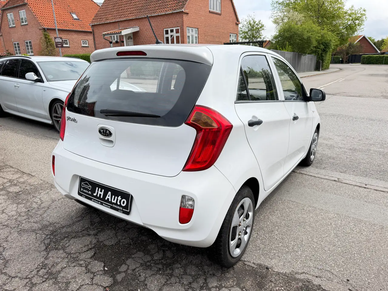Billede 8 - Kia Picanto 1,0 Motion 5d sælges 