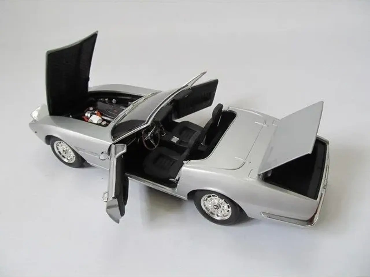 Billede 5 - 1970 Maserati Ghibli Spyder - 1:18