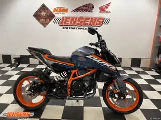 KTM 390 Duke