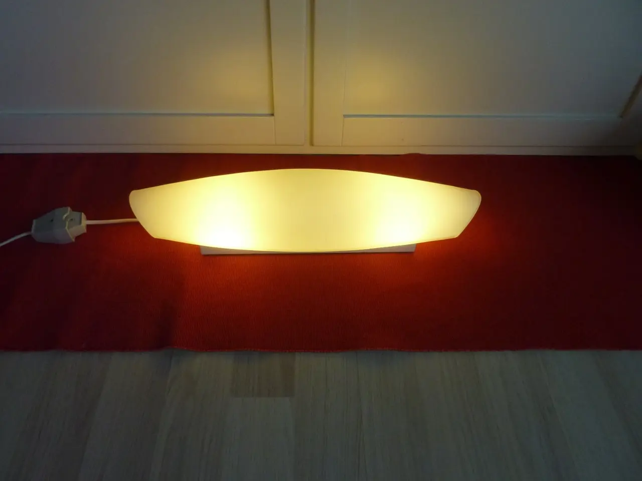Billede 5 - Væglamper Holmegaard Unisoft, med opal glas.
