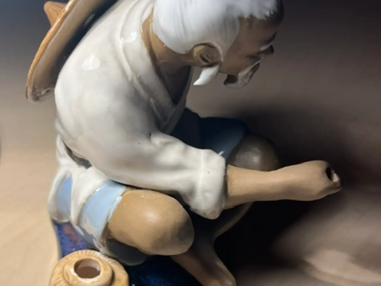 Billede 3 - Charmerende kinesisk lerfigur–Fisker Shiwan mudman