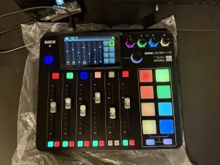 Røde RØDECaster Pro II mixer