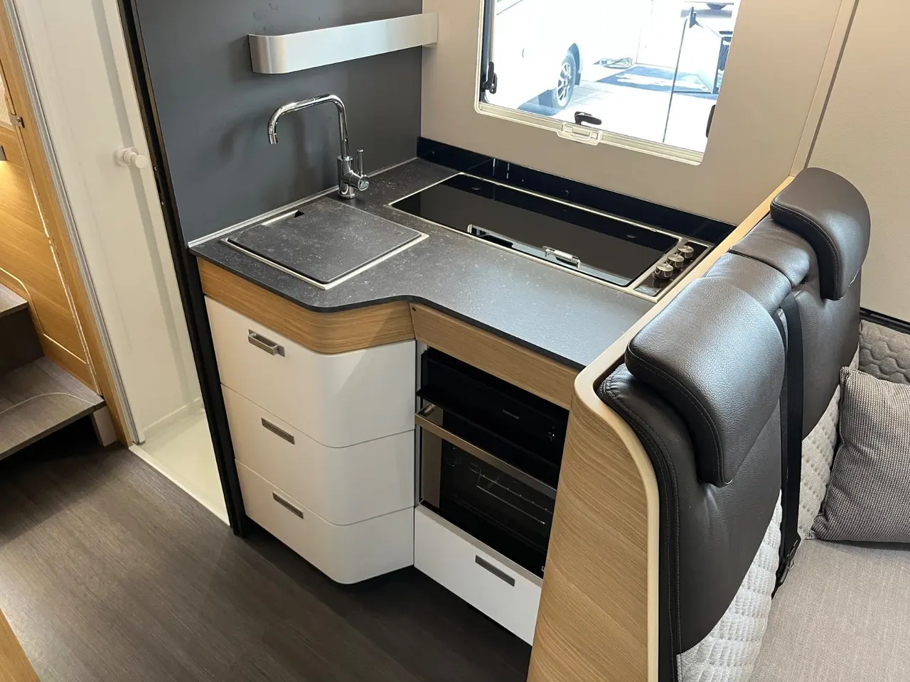 Billede 15 - Fiat Adria 2,3 Coral Plus 670 SLT aut.