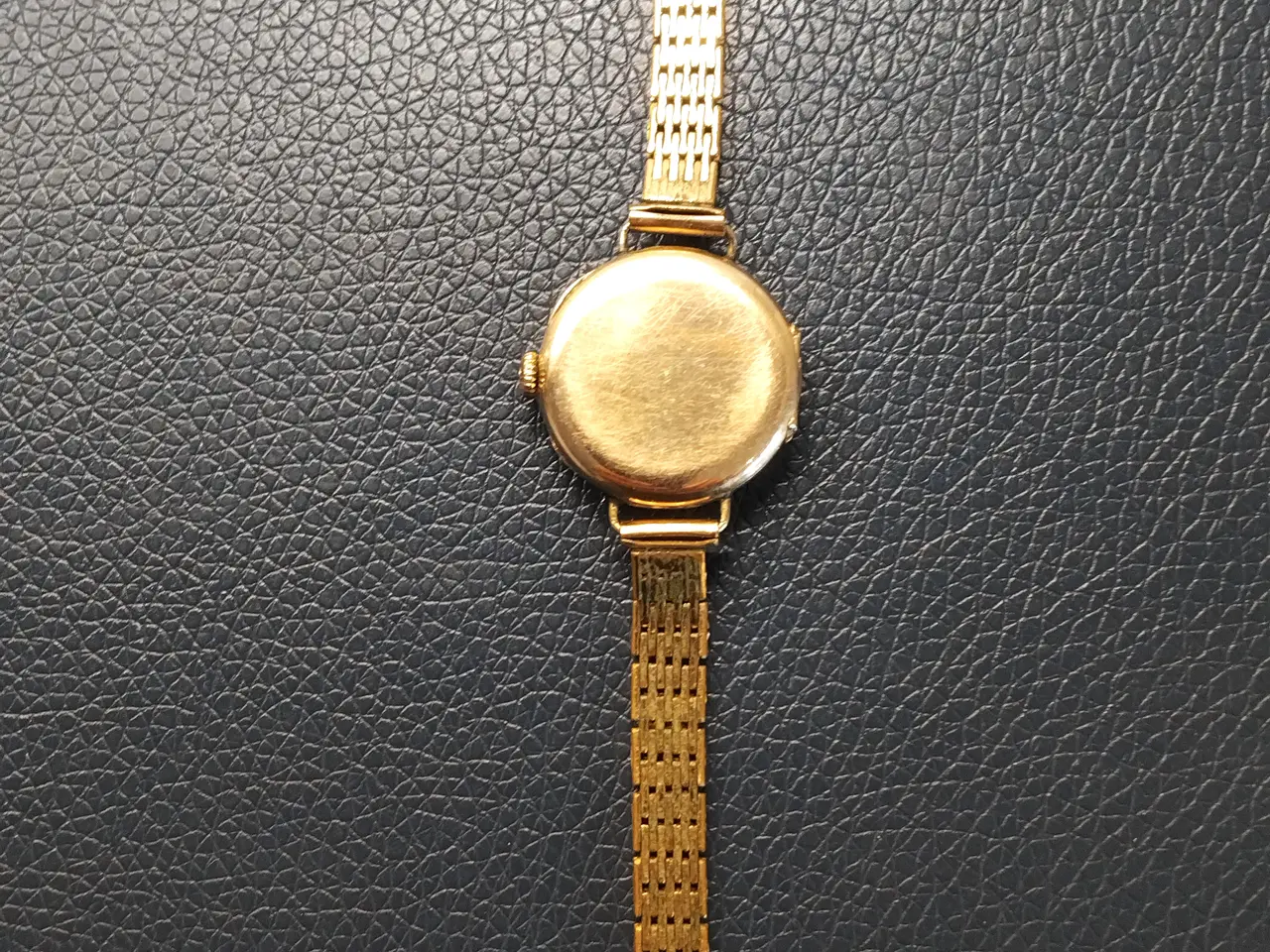 Billede 3 - Meget gammel dameur i 14K guld 585, fra min mormor