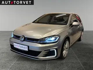 VW Golf VII 1,4 GTE DSG