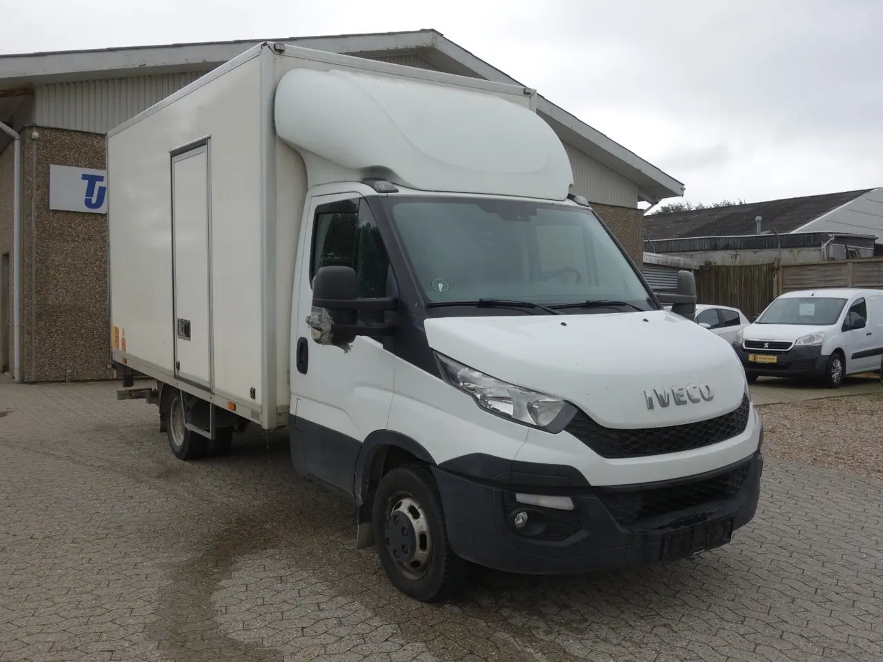 Billede 1 - Iveco Daily 2,3 35C15 Alukasse m/lift