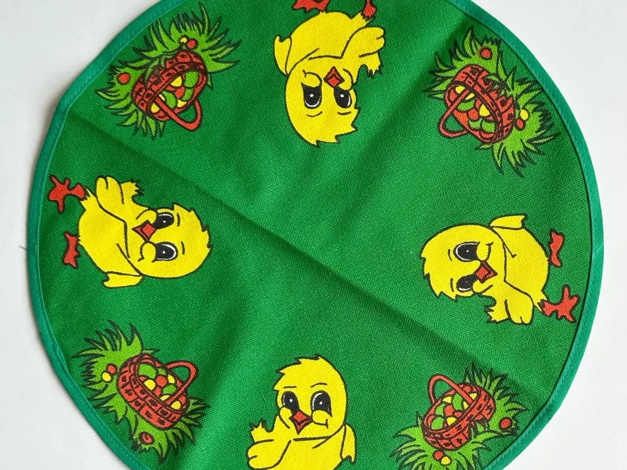 Billede 3 - Retro lysedug m påskekyllinger, Ø28 cm