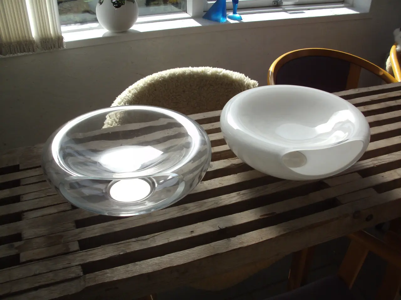 Billede 1 - Eva Solo bordskål i hvid glas. 