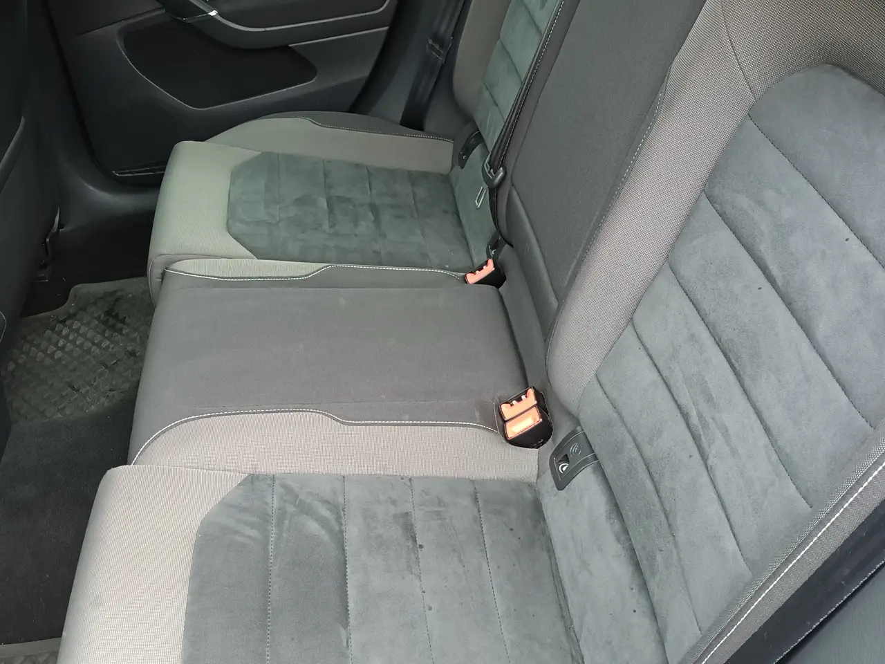 Billede 12 - Golf 7  1.6  TDI Lav km tal