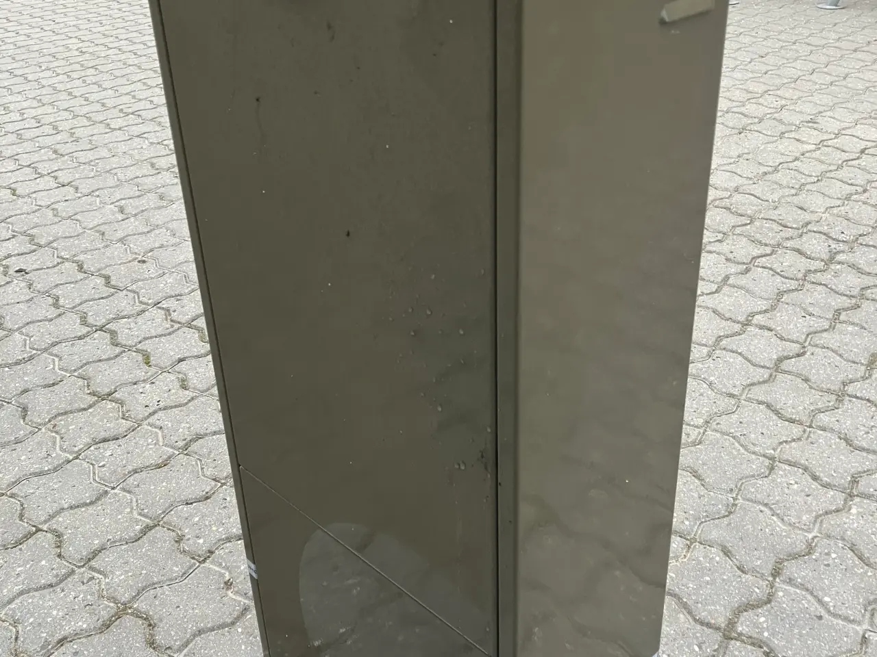 Billede 2 - Kabelskab