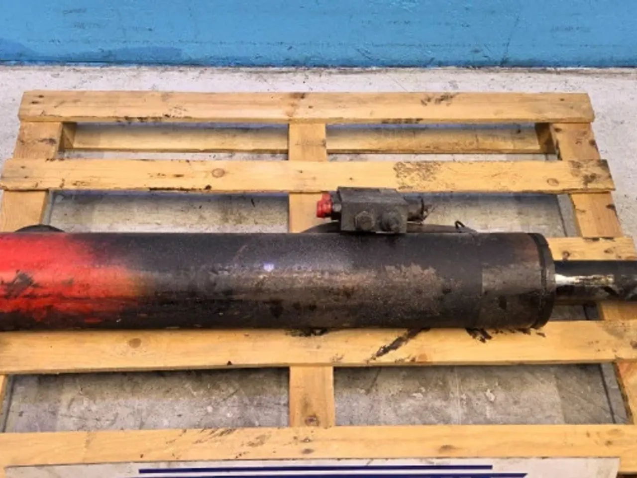 Billede 2 - Manitou 735-120 Hydraulikcylinder 288079