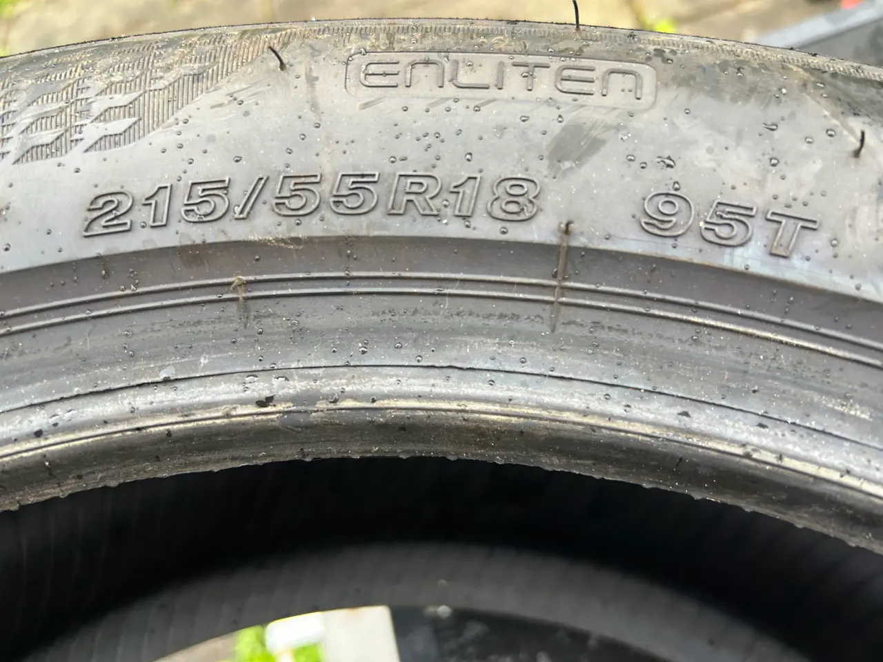 Billede 3 - 4 Bridgestone sommerdæk 215/55/18