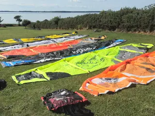 Kite ting + " katamaran "