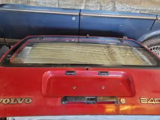 Volvo 240 bagklap