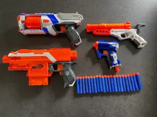 4 NERF + 1 Air Blasters geværer/pistoler