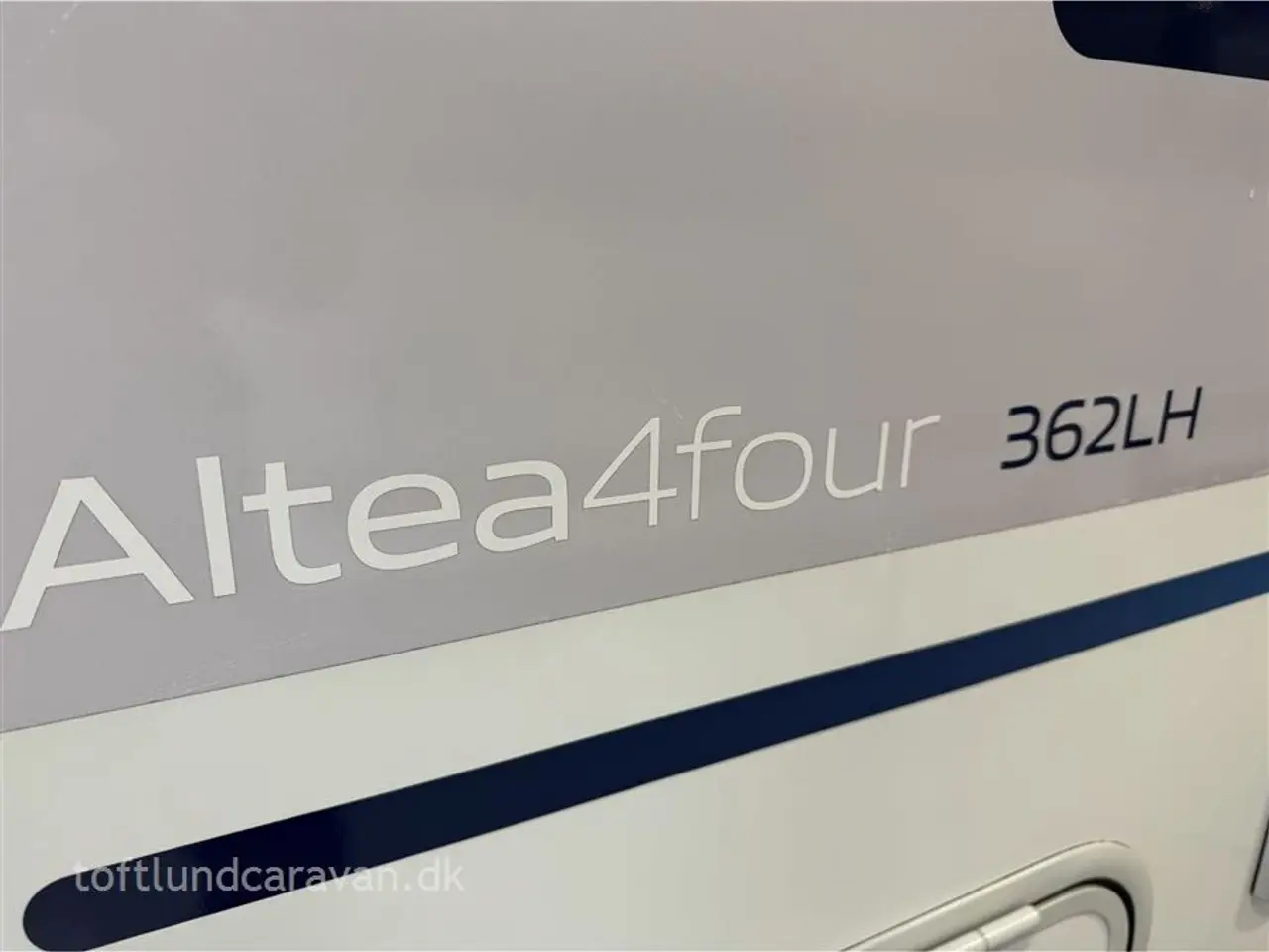 Billede 5 - 2017 - Adria Altea 4Two 362 LH   RESERVERET. Fremtræder som ny, m/MOVER+GULVVARME+STORT KØL/FROST mv. ET SUPER GODT TILBUD HER.