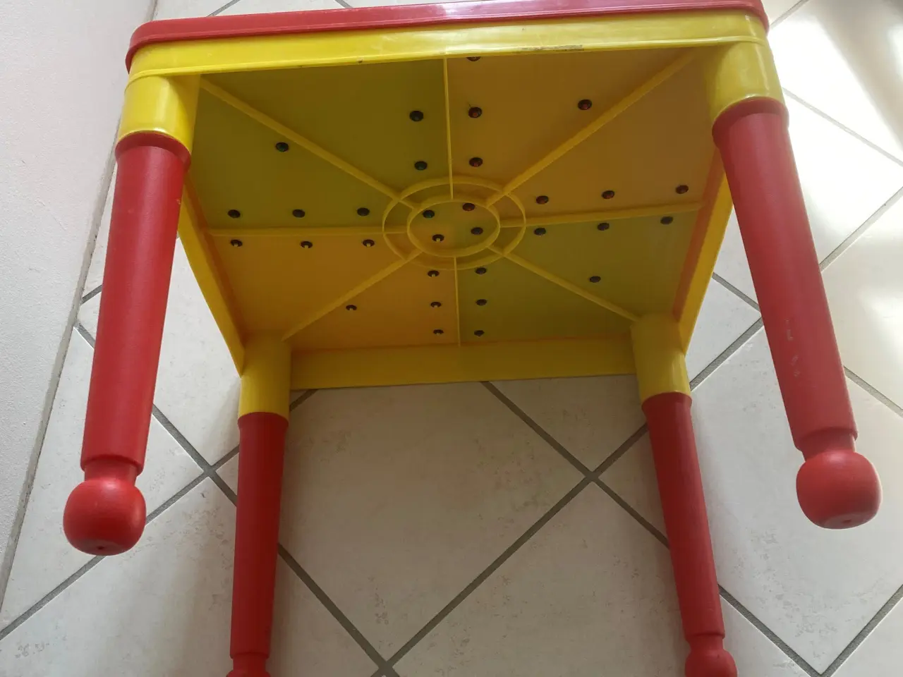 Billede 2 - Lego legebord med låg