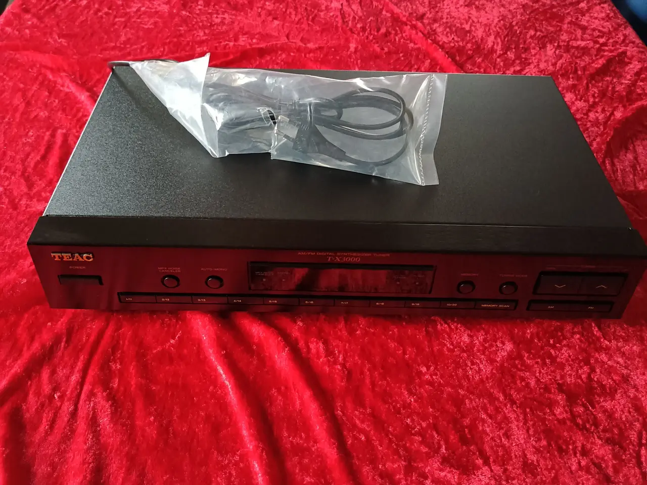 Billede 5 - Teak radio tuner sort *ny*