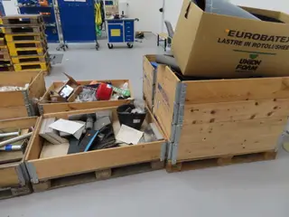 Palle med div. gummimåtter og underlag