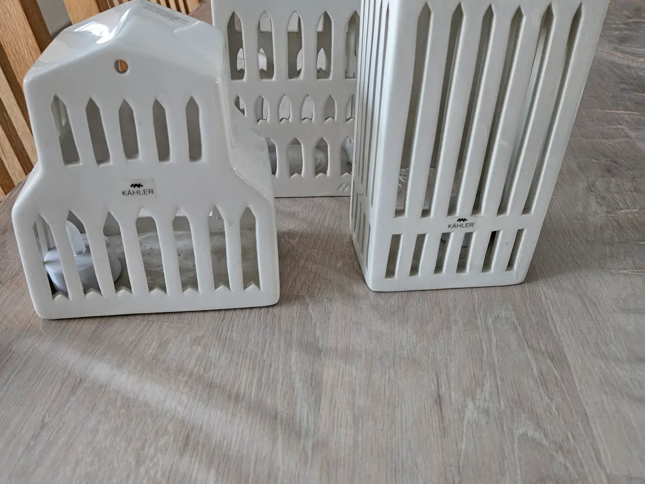 Billede 1 - Kabler huse