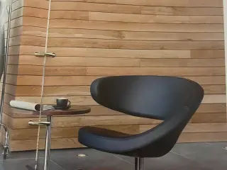 Design stol Peel Club II sort læder
