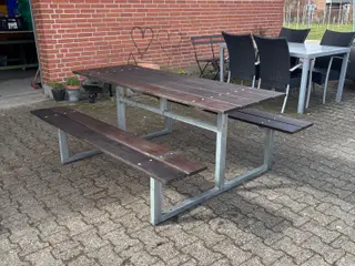 Bord- og bænkesæt, god kvalitet, outdoor design