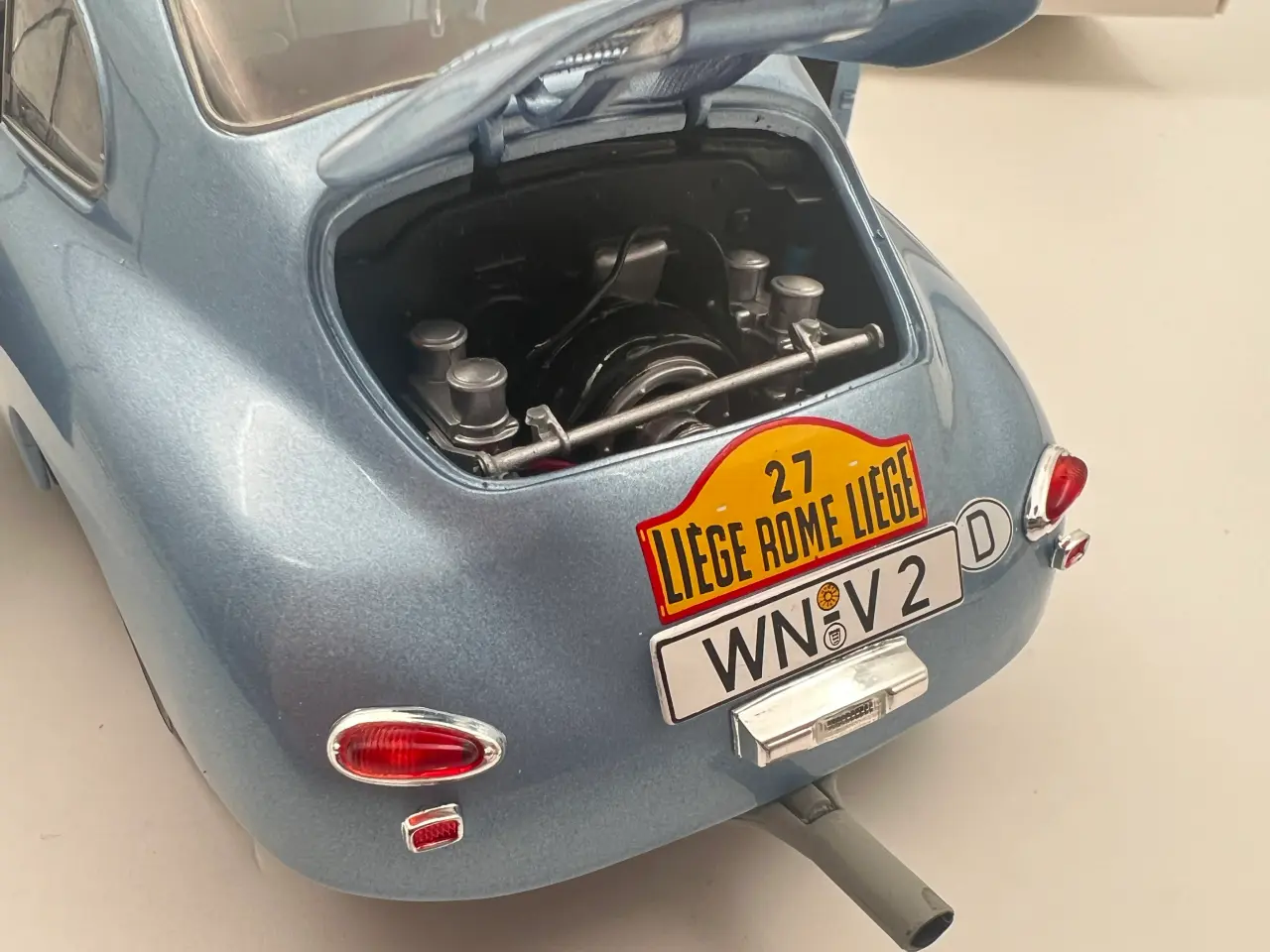 Billede 4 - 1960 Porsche 356 Carrera #27 - Schuco - 1:18