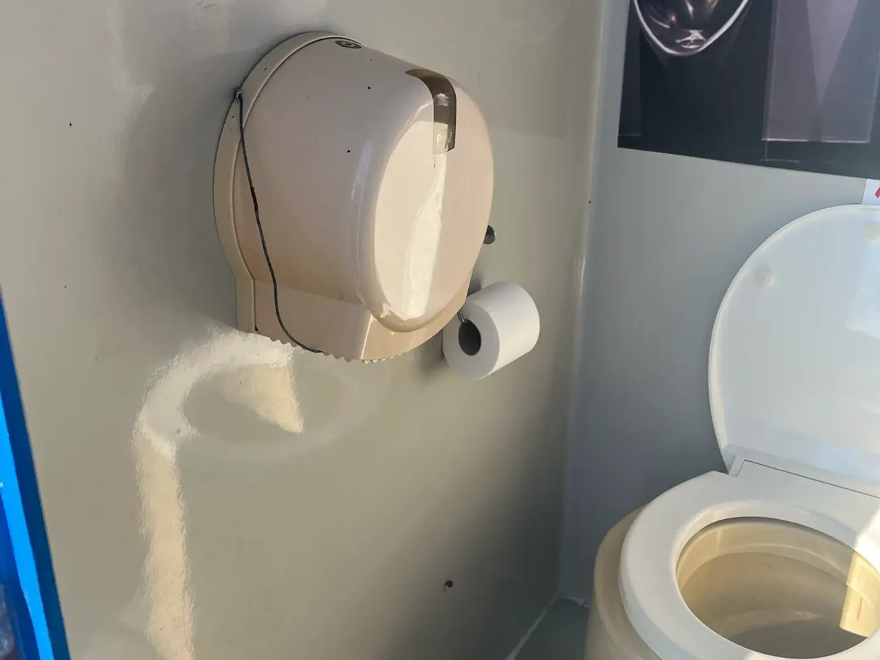 Billede 4 - Festival toilet