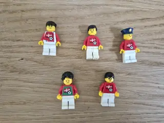 Lego 5 Mini Figurer Fodbold, Sælges som vist