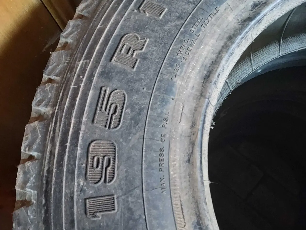 Billede 3 - Varevognsdæk 14×195 5stk.