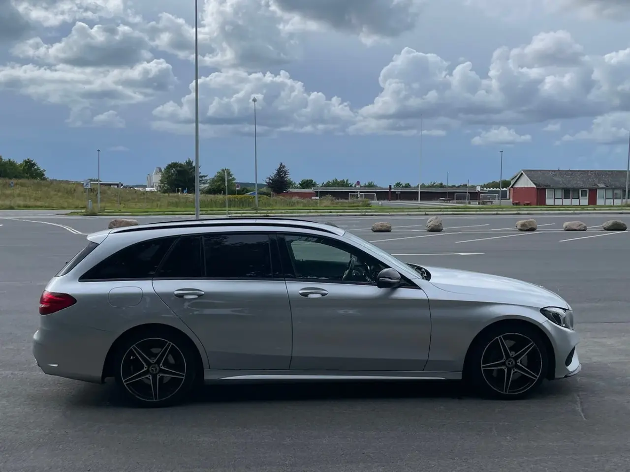 Billede 2 - Mercedes C300 2,0 AMG Line stc. aut.