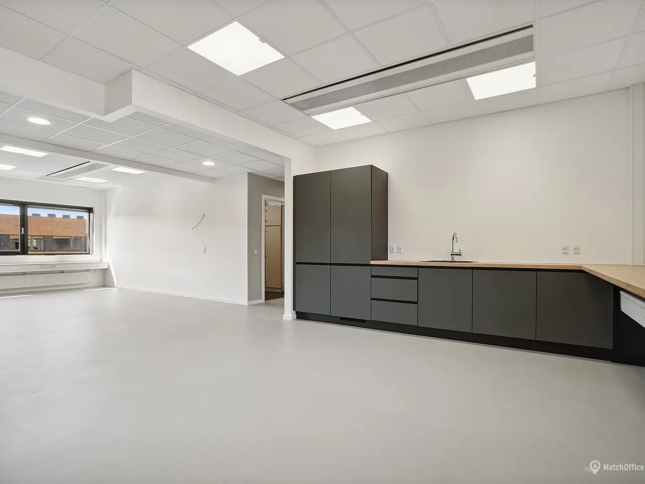 Billede 5 - Moderne kontorer centralt i Lautrupparken