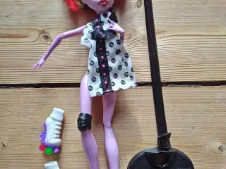 Monster High Roller Maze Operetta dukke