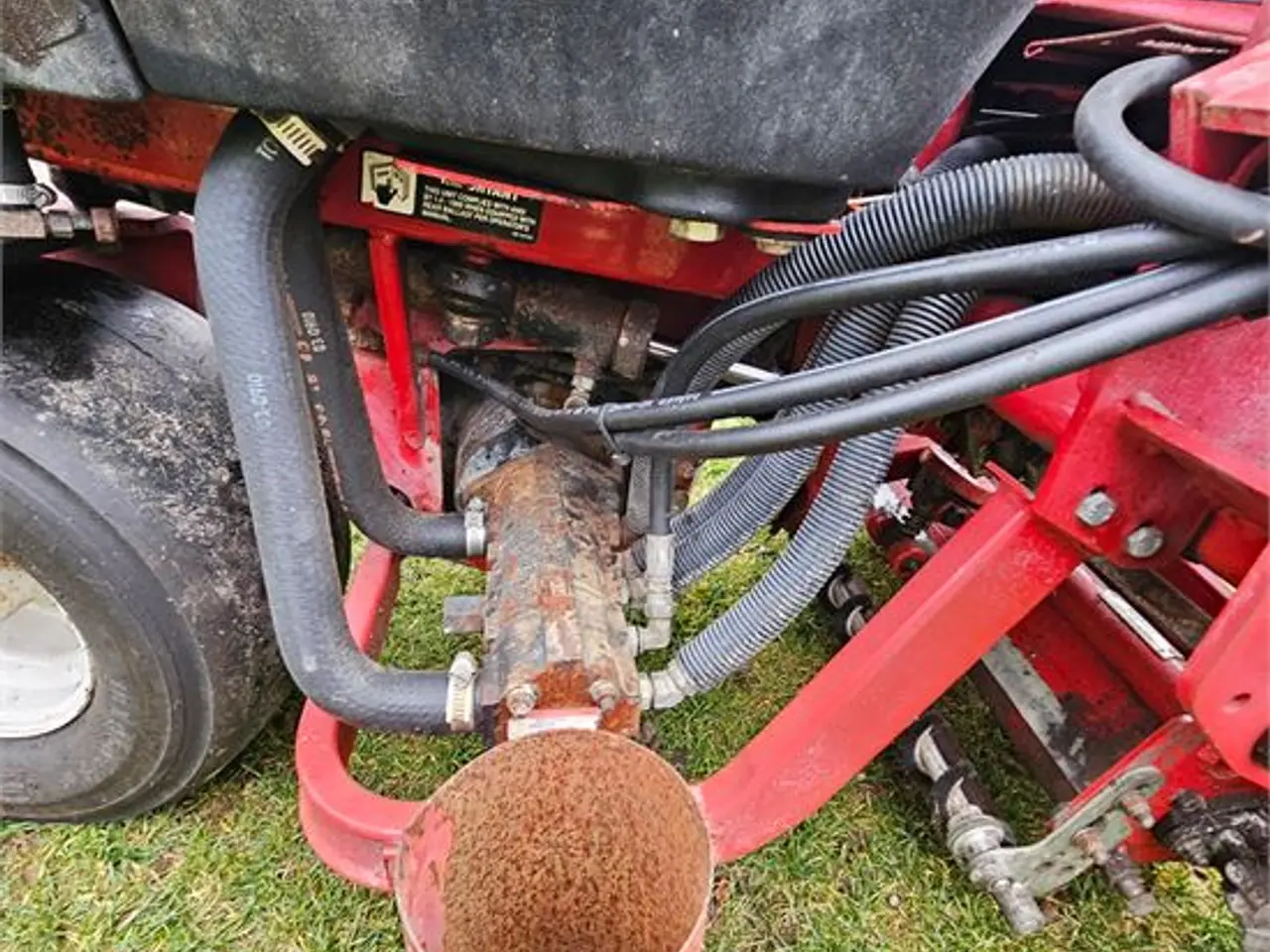 Billede 34 - Toro Greensmaster 3100 - Cylinder lawn mower - With 3 verticutter heads